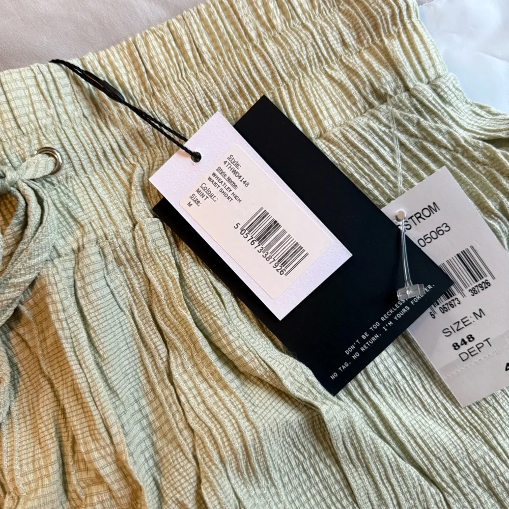 NWT 4TH & RECKLESS Wheatley Women’s High Waist Shorts size M